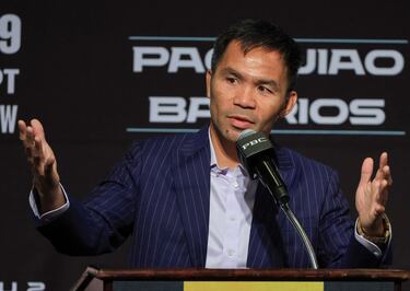 Manny Pacquiao should be world champion claims Roy Jones Jr.