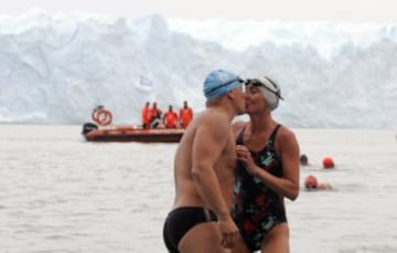 Natación de Invierno en el glaciar Perito Moreno