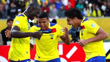 Formación de Ecuador hoy contra la Selección de Perú