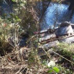 Copiloto cae a un río tras volcarse en el Rally Mobil