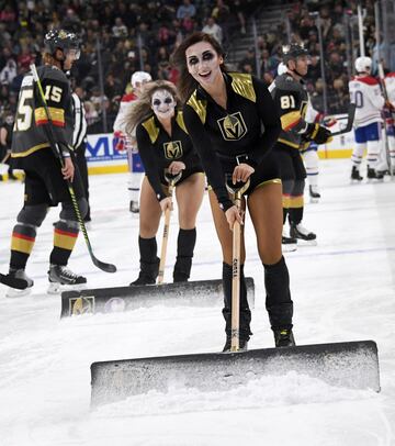 Miembros de los Knights Guard durante el Montreal Canadiens - Vegas Golden Knights.