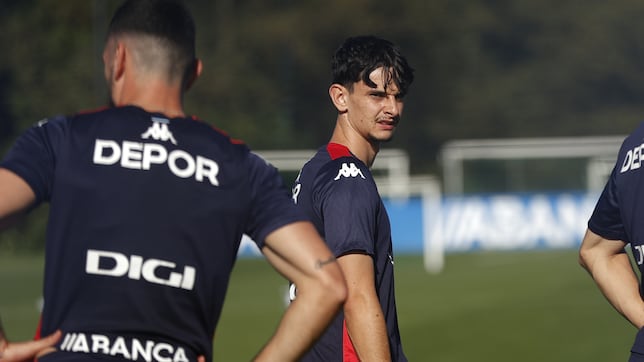 Charlie Patiño, de fichaje estrella del Depor a único sin debutar