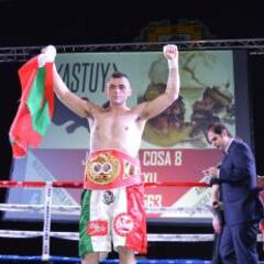 Gago se proclama en Bilbao campeón IBF de peso pluma