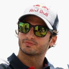 Sainz: "Es frustrante no haber acabado nunca en Bahrain"