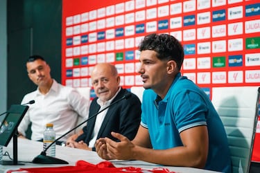 Andrés Fernández y Álex Muñoz, veteranía y competitividad para el Almería