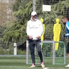 Zidane recupera en la sesión a parte de los internacionales