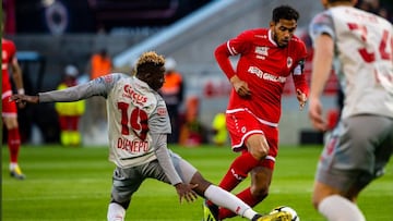 En la fecha 6 de los play-offs del f&uacute;tbol belga, el equipo de Omar Govea venci&oacute; 2-1 al equipo de Guillermo Ochoa.