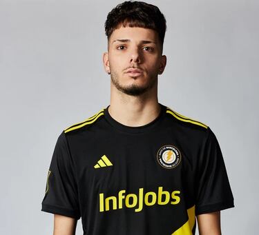 Así son las nuevas camisetas de la Kings League presentadas en los Premios Corona de Oro