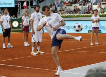 Iker Casillas durante los partidos benéficos del Charity Day, un acto a beneficio de las fundaciones del tenista Rafa Nadal  y el portero del Real Madrid Iker Casillas, que destinarán el dinero a niños desfavorecidos.