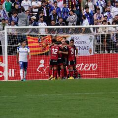 El Mirandés consigue la primera victoria ante un gris Zaragoza