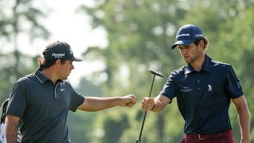 AVONDALE, LOUISIANA - APRIL 25: Alejandro Del Rey of Spain congratulates Angel Ayora of Spain after a putt on the tenth green on day two of the Zurich Classic of New Orleans on April 25, 2025 in Avondale, Louisiana. Chris Graythen/Getty Images/AFP (Photo by Chris Graythen / GETTY IMAGES NORTH AMERICA / Getty Images via AFP)