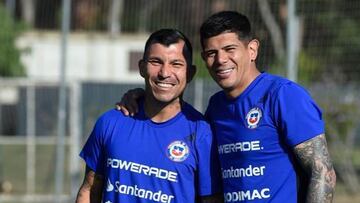 Gary Medel sorprende y le envía un mensaje a Pavez: “Cuando supe...”