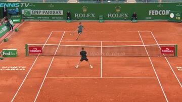 Kyrgios no aprende: después del golpe del otro día, se mofa del fallo de un compañero...