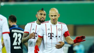 Vidal regresa en la paliza del Bayern sobre Paderborn