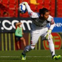 Naranjo se lesionó y deberá jugar arquero de la Roja Sub 20