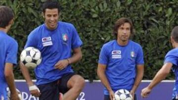 La selección italiana luchará por obtener la victoria contra Georgia e intentar así recuperar la solidez y el juego que la convertieron en Campeona del Mundo en 2006, así como hacer olvidar los últimos fracasos acumulados desde el pasado mes de junio tras su caída en la primera ronda de la Copa Confederaciones