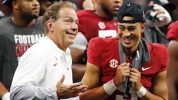 Los Alabama Crimson Tide vencieron a los Georgia Bulldogs en el SEC Championship gracias a las 421 yardas y tres TDs del quarterback Bryce Young .