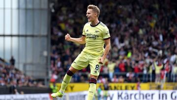 Un golazo de Odegaard lidera la resurrección