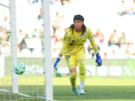 during the 15th round match between Santos and Atlas as part of the Liga BBVA MX Varonil, Torneo Clausura 2026 at TSM Corona Stadium, on April 19, 2026 in Torreon, Coahuila, Mexico.