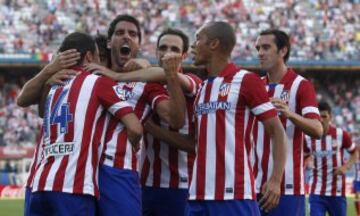 Raúl García celebra un gol. 