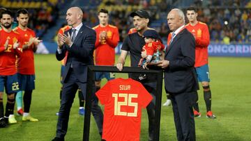 Homenaje a David Silva en el Estadio de Gran Canaria.