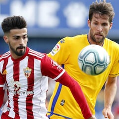 Rui Costa da un punto al Alcorcón en un festival de tarjetas