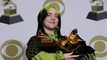 62nd Grammy Awards &ndash; Photo Room&ndash; Los Angeles, California, U.S., January 26, 2020 &ndash; Billie Eilish poses backstage with her awards to include Song of the Year for &quot;Bad Guy&quot; , Best New Artist, and Album of the Year for  &quot;When We All Fall Asleep, Where Do We Go?&quot;. REUTERS/Monica Almeida     TPX IMAGES OF THE DAY