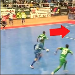 La lección magistral de Ricardinho en un mano a mano