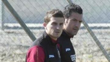 <b>FUTURO INCIERTO. </b>Javi Varas y Andrés Palop podrían salir del Sevilla este verano.