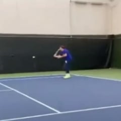 Si también sabe jugar al tenis... El punto de Doncic a Barea que sacó las risas de Marjanovic