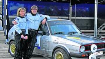 <b>BUENA ELECCIÓN. </b>Sus copilotos son sus parejas, Ángela y Elena.