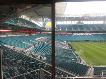 El Hard Rock Stadium, casa de los Miami Dolphins, está listo para el PSG vs Juventus y El Clásico Miami. Será el primer partido de fútbol en el estadio desde su remodelación.