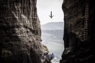 Impresionantes imágenes de la tercera parada del Red Bull Cliff Diving World Series