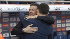 As&iacute; se saludaron Luis Enrique y Galca en Cornell&aacute;, antes del duelo liguero.