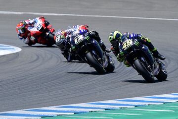 Francesco Bagnaia, Takaaki Nakagami, Maverick Viñales y Valentino Rossi.  