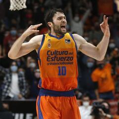 El Valencia rompe la inercia ganadora del Barça