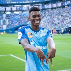 El Sevilla estudia fórmulas para lanzarse a por Cassierra, delantero del Zenit