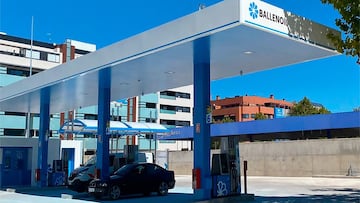 Cepsa compra Ballenoil