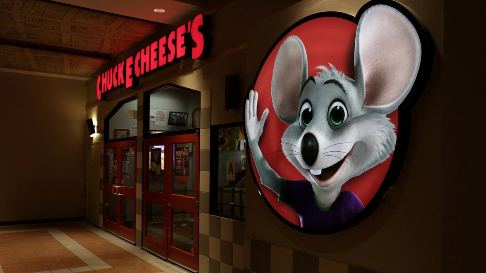 How Expensive Is Chuck E Cheese Chuck E. Cheeseās new membership program: How much does It cost and
