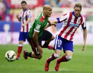 Fernando Torres con Mikel Rico.