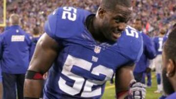 Jon Beason en un partido de la temporada pasada con los New York Giants.