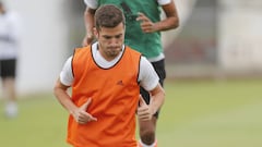 Gayà out for three weeks