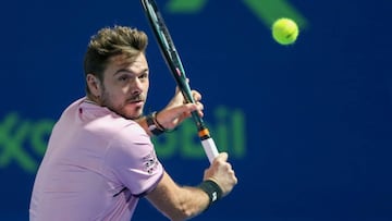Wawrinka ejecuta un revés en el torneo de Doha.