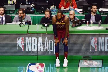 Ni el bestial triple-doble de LeBron puede con los Celtics