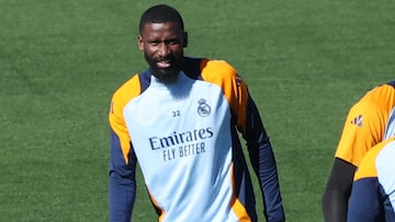 Rüdiger entrena con el Real Madrid.