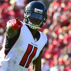 Reporte: Falcons aceptarán una selección de segunda ronda del draft por Julio Jones
