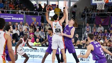 El Zaragoza se impone a un combativo Zunder Palencia