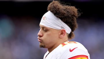 BALTIMORE, MARYLAND - JANUARY 28: Patrick Mahomes #15 of the Kansas City Chiefs warms up prior to the AFC Championship Game against the Baltimore Ravens at M&T Bank Stadium on January 28, 2024 in Baltimore, Maryland. Patrick Smith/Getty Images/AFP (Photo by Patrick Smith / GETTY IMAGES NORTH AMERICA / Getty Images via AFP)