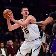 Lakers vs Nuggets odds and predictions: Who is the favorite to make it to the 2023 NBA Finals?