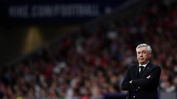 Carlo Ancelotti during the Madrid derby at the Metropolitano.